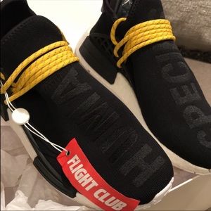 SOLD!! Pharrell x Addidas Human Race NMD